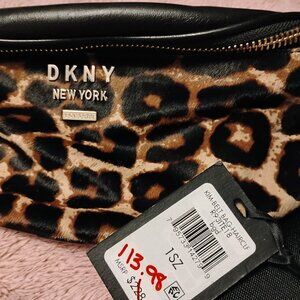 NEW DNKY FANNY PACK